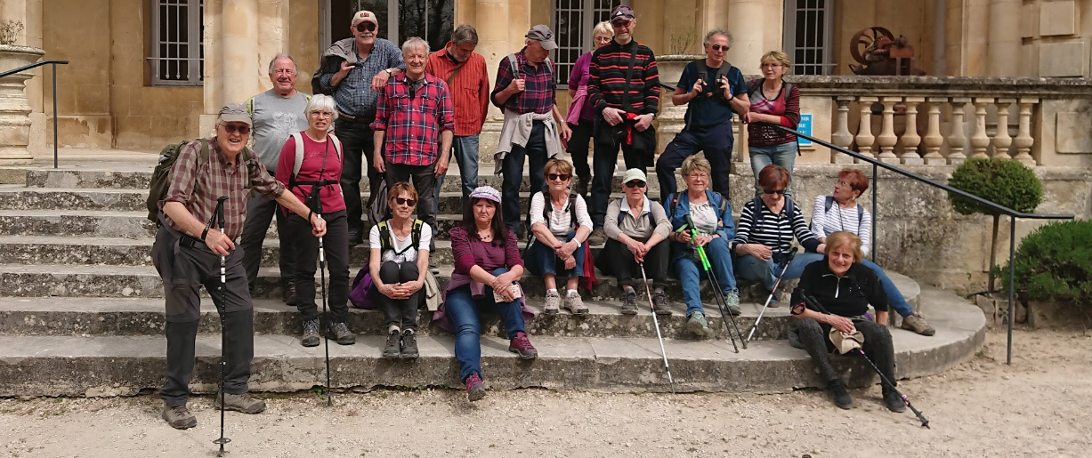 FONTVIEILLE château de Montauban à proximité des moulins de Daudet